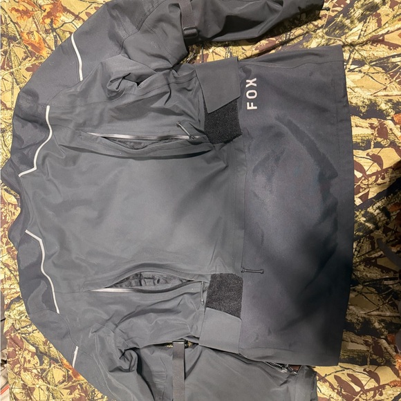 Fox Racing Defend Gore-Tex ADV Jacket - Picture 9 of 15